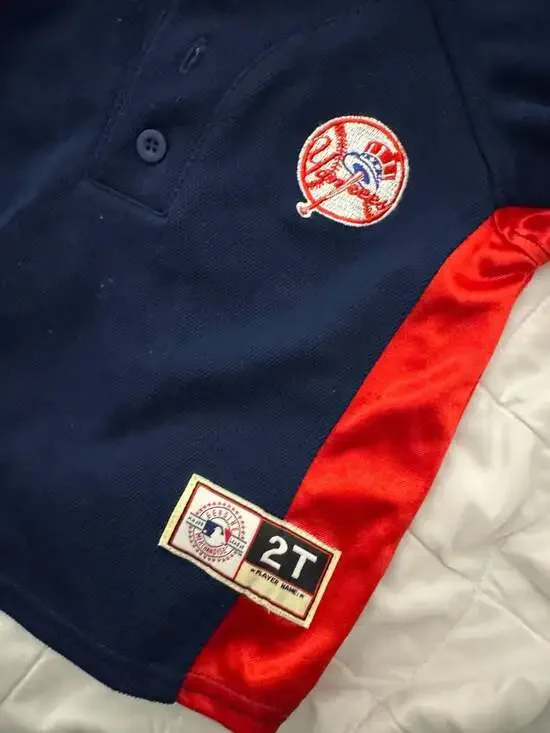 Vintage New York Yankees Toddler 2T Henley Baseball Jersey Navy and Red - Picture 5 of 5